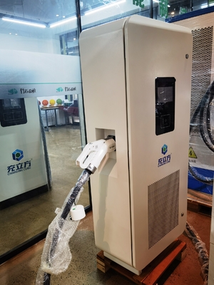 160KW CCS2 Dual Gun DC Electric Vehicle Charging Pile / DC Fast Charging Station