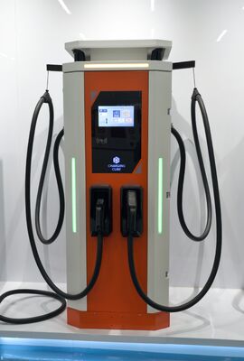 160kW Dual Gun CCS2 DC Fast Charger IP54 OCPP1.6J TUV Certified 10 Inch Touch Screen for Fleet Depots